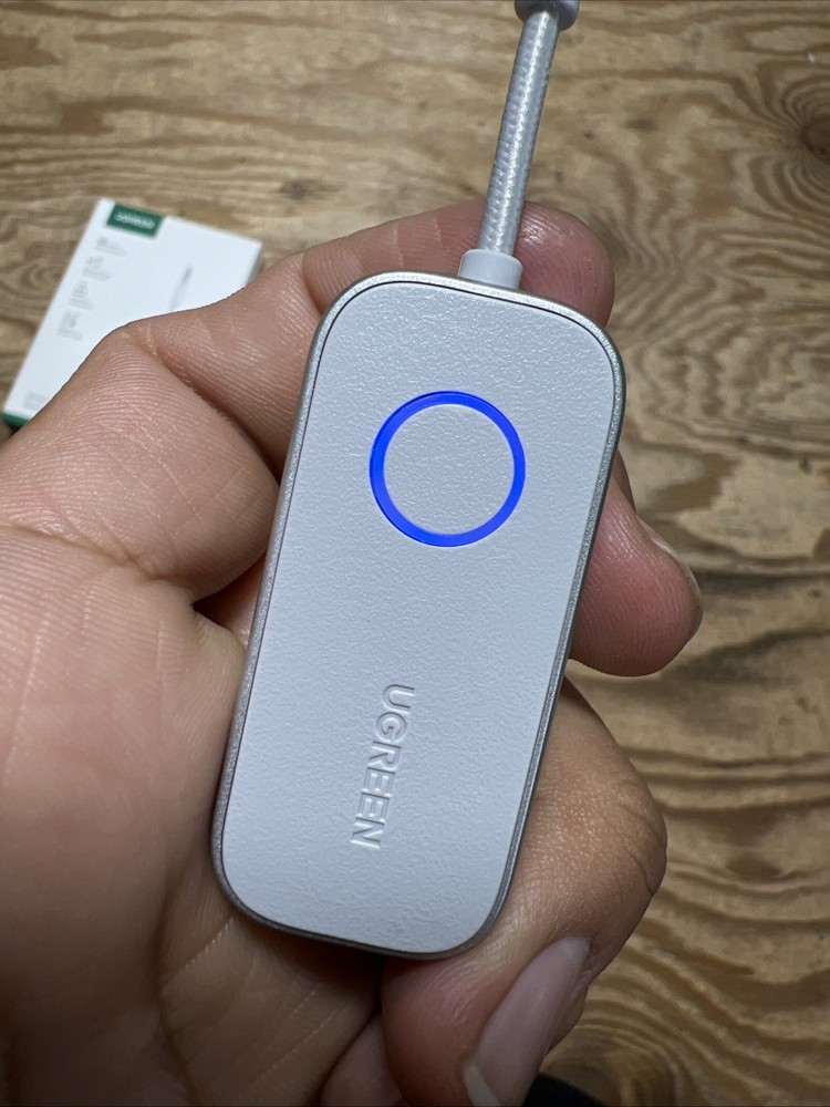 UGREEN Bluetooth Receiver Audio Adapter CM872