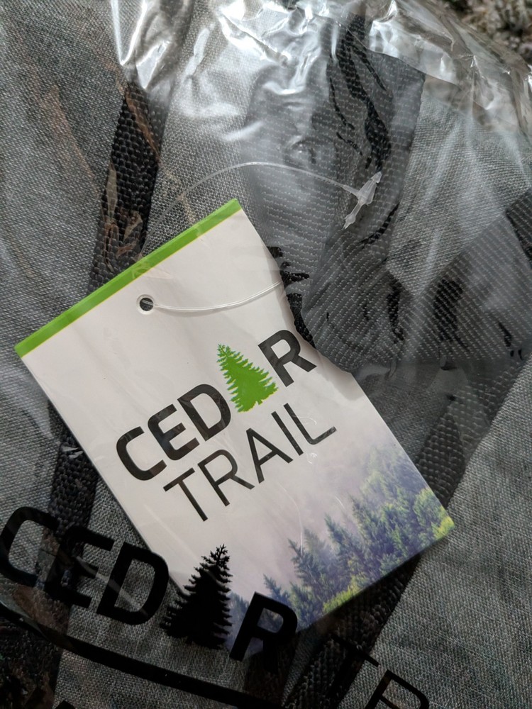 CEDAR TRAIL 34-Can Collapsible Cooler Backpack Padded Straps Camping NWT Gray
