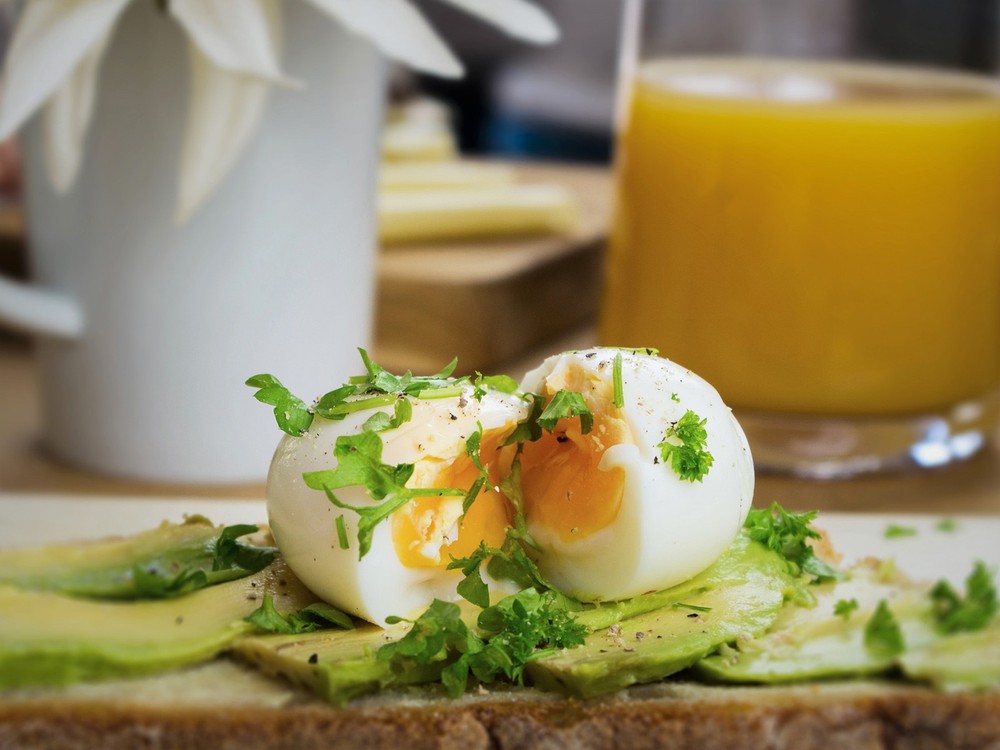 Brainstream Camping BeepEgg Singing and Floating Egg Timer for Boiled Eggs