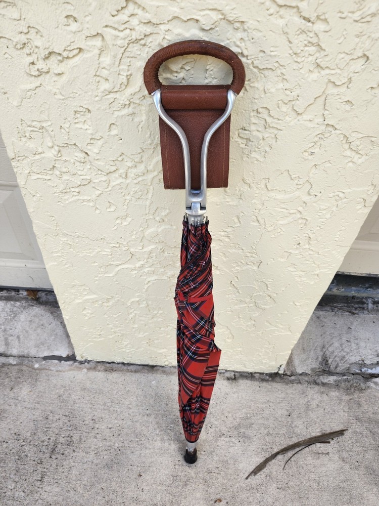 Golf Umbrella w/ Leather Seat