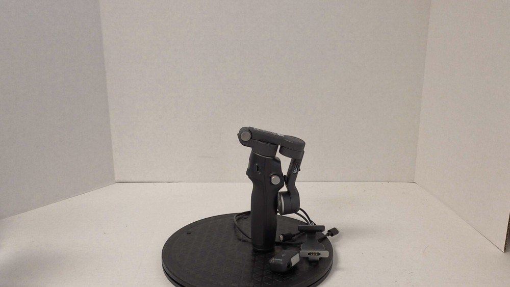 DJI Osmo Mobile 7P smartphone stabilizer *READ