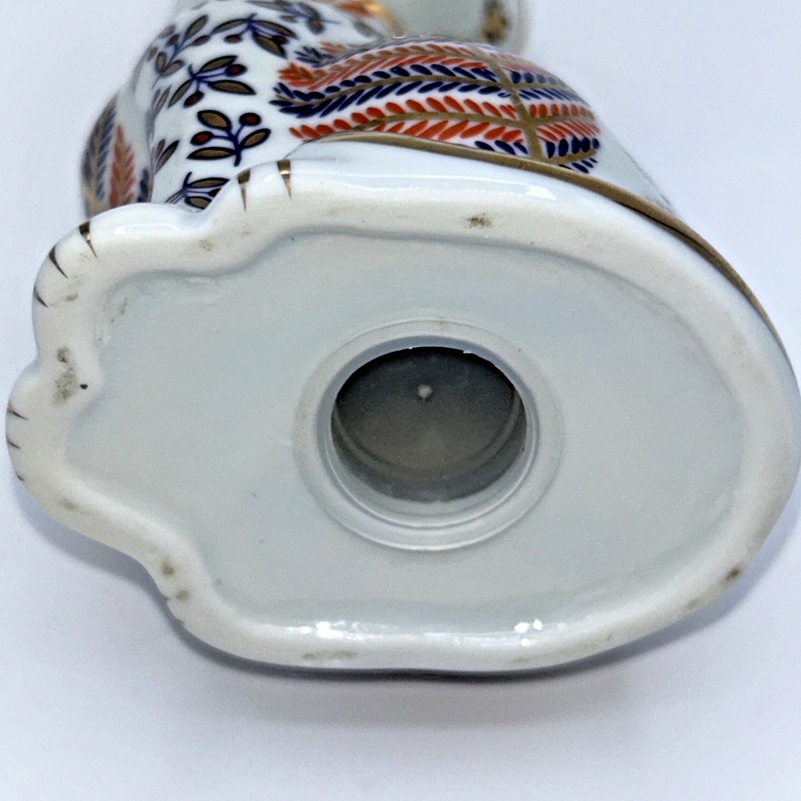 VTG Japanese Imari Neko Floral Hand Painted Porcelain Cat Figurine Decor EUC