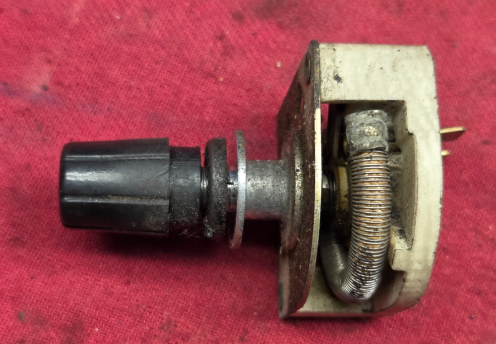 Volvo LIGHT DIMMER SWITCH 1578 847 6515