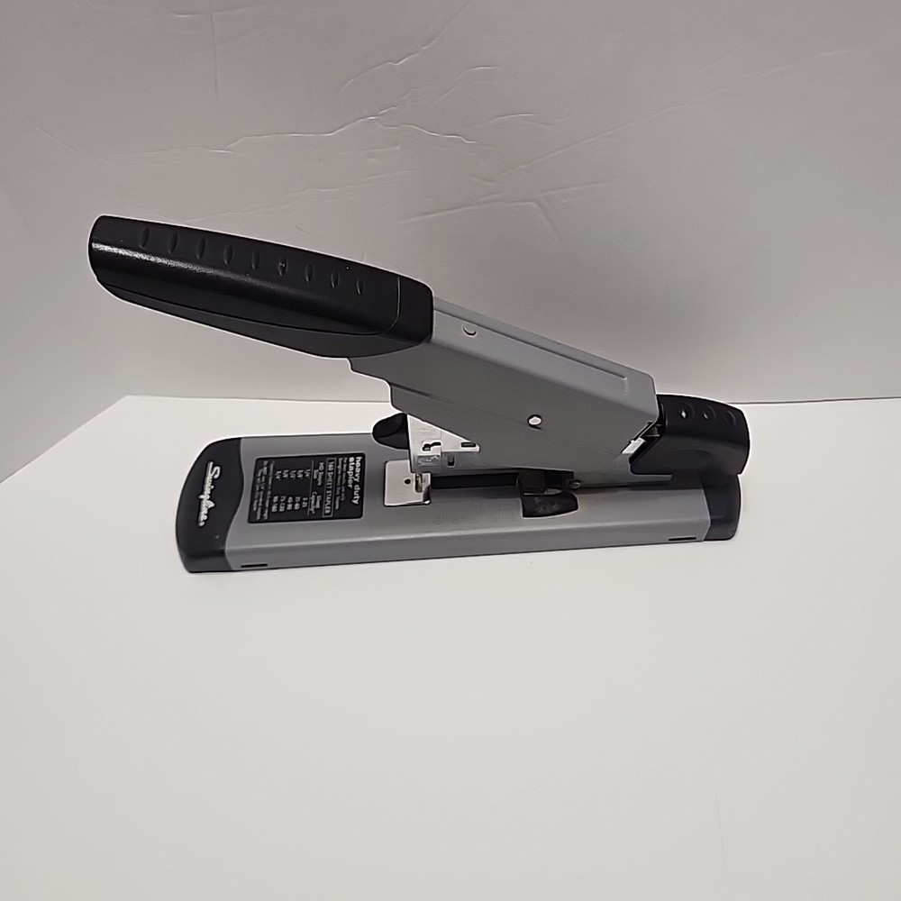 Swingline Heavy Duty Stapler 160 Sheet Capacity Model 39005 Tested Working