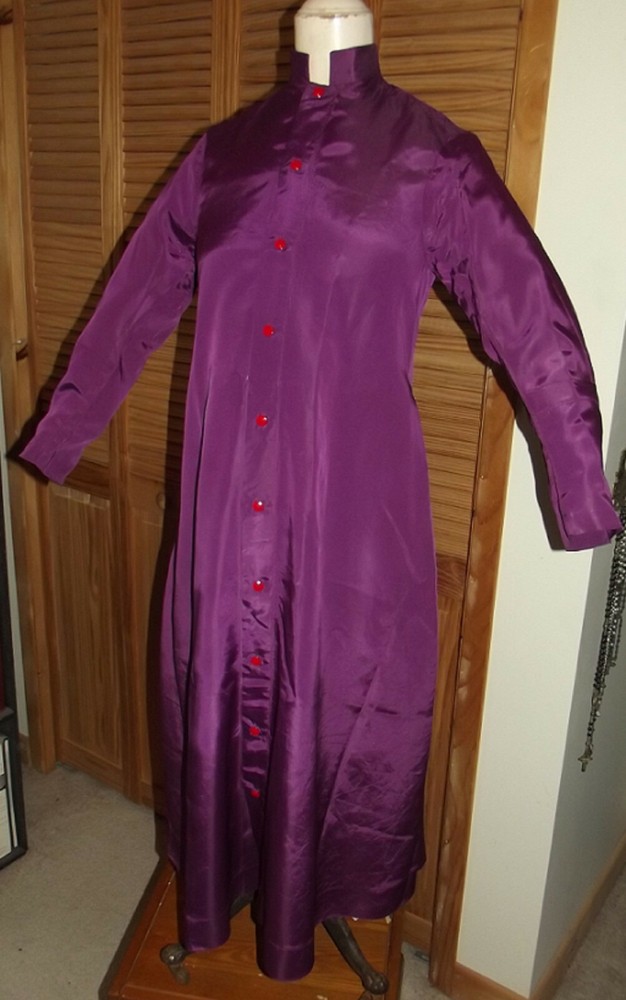Altar Servers Violet Cassock & Surplice SnapButton Front EmbroideredCrosses NICE