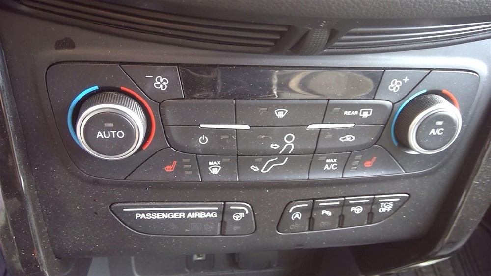 Used A/C Selector Switch fits: 2018 Ford Escape front automatic temperature cont