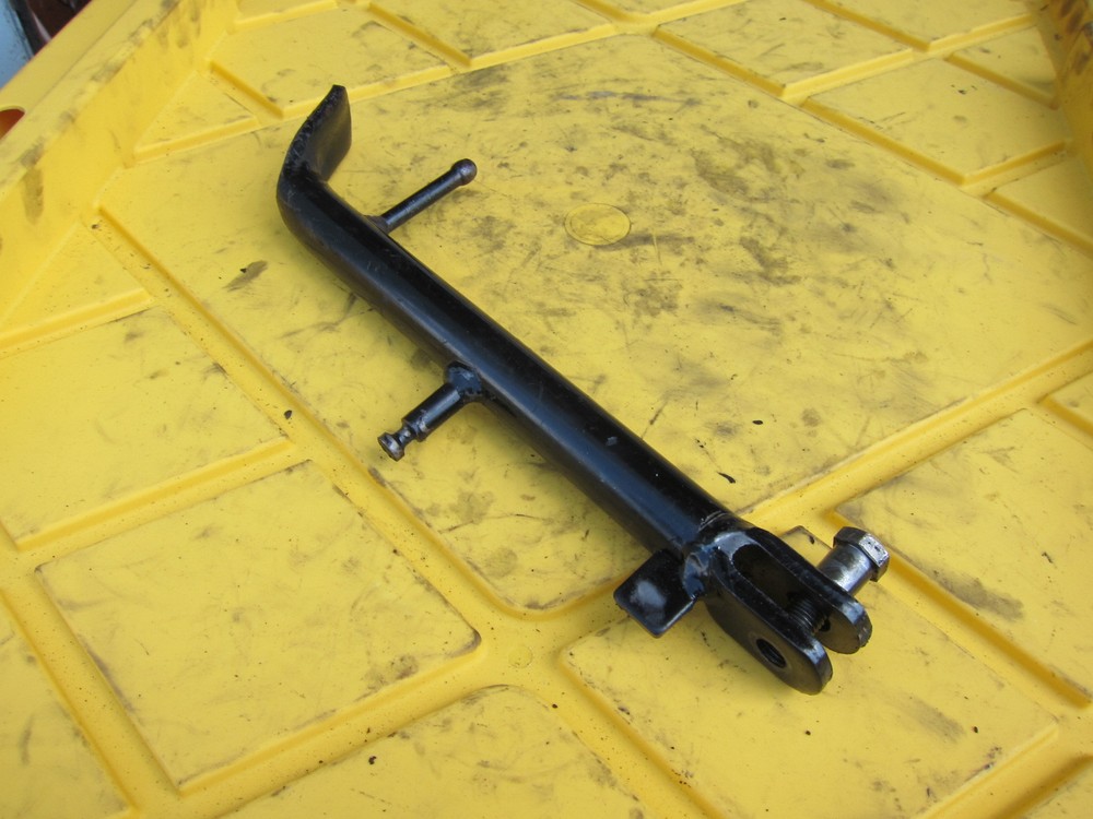 1995 Suzuki GS500 E OEM KICKSTAND SIDE KICK STAND
