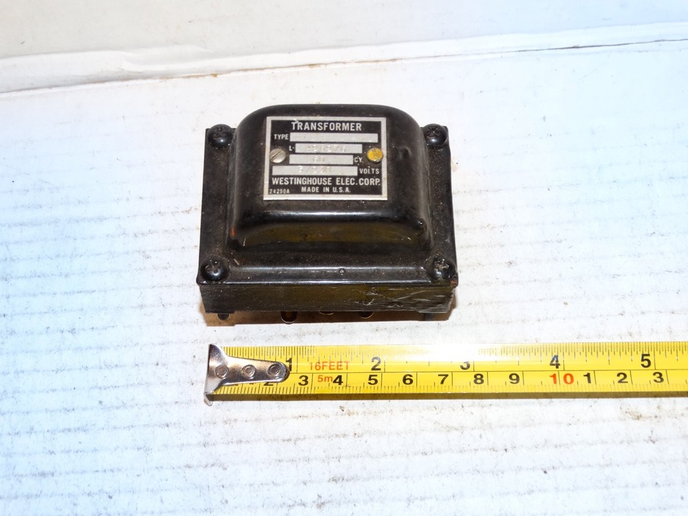 1 - Westinghouse Transformer *230 Volts primary*.4 ohm*