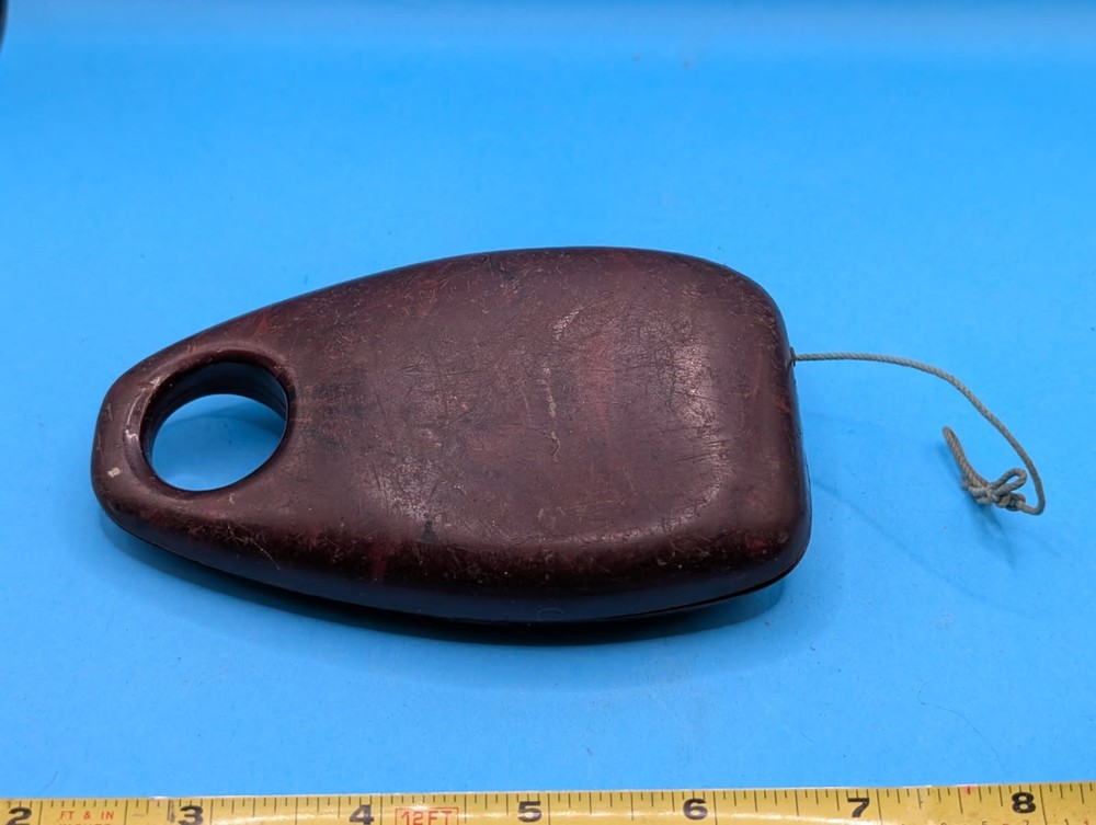 19. Vintage 1930s Bakelite Chalk Line Untested