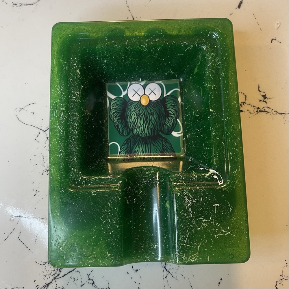 Green Klaws Cigar Ashtray