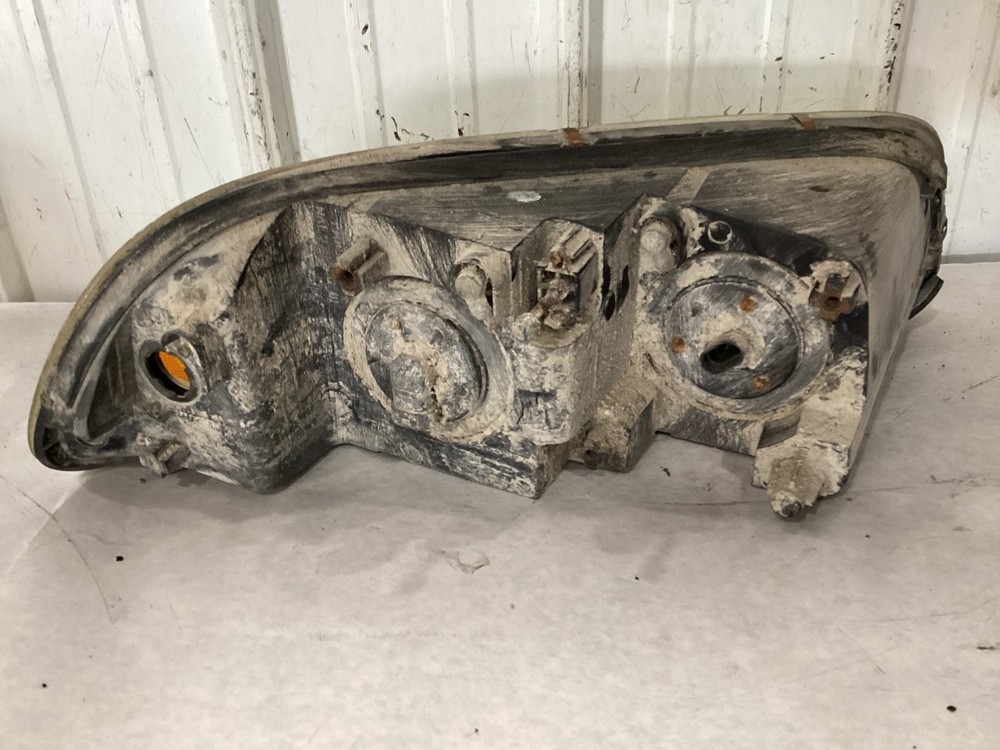 2005-2007 Mack CXN Left/Driver Headlamp - Used