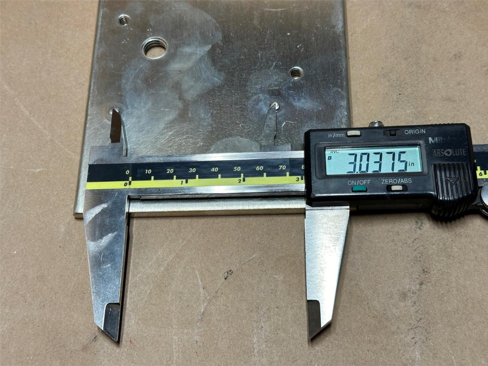 Square D I-Line Breaker Panelboard Copper Bar Solid Neutral Nut Plate HCW12SN