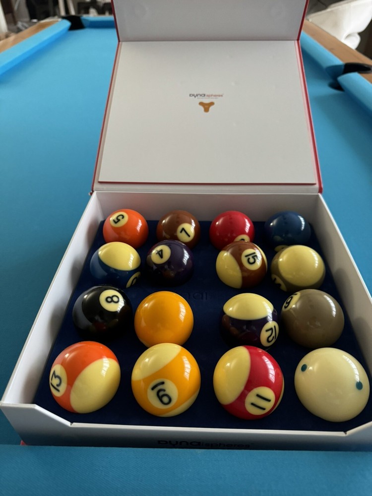 DynaSphere Gold Pool Ball Set