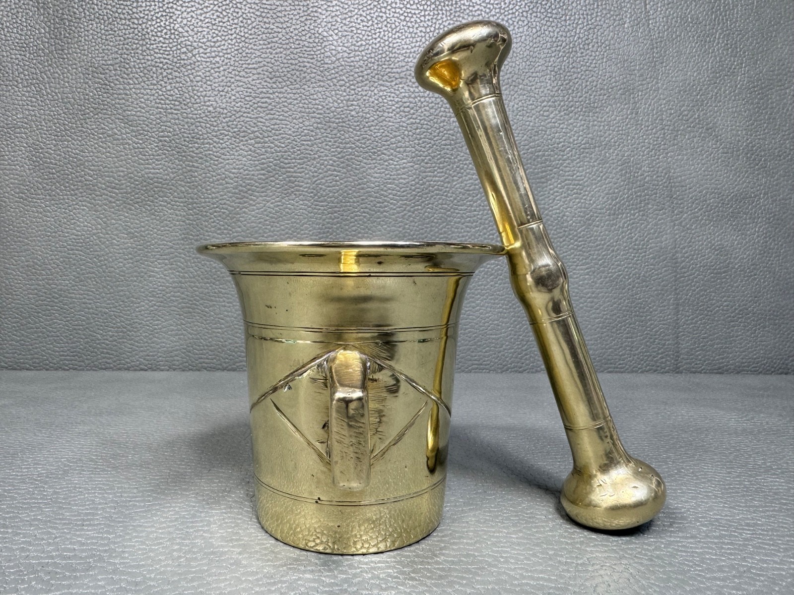 Vintage Mid Century Modern MCM Brass Mortar and Pestle 4 pounds