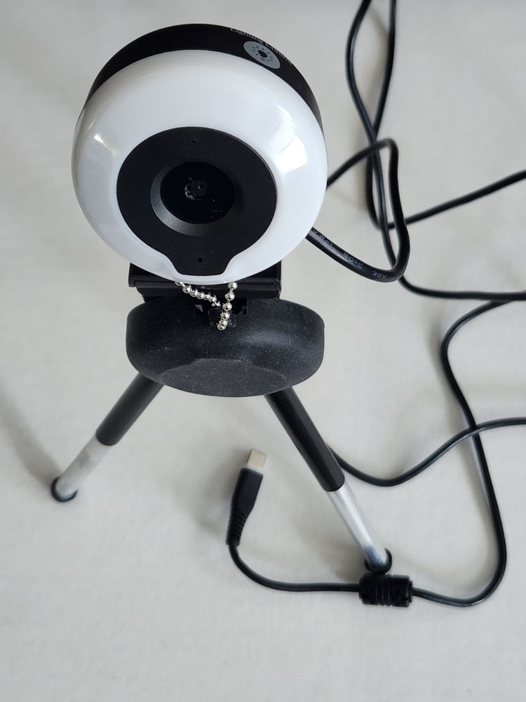 Aluratek LIVE 2K HD Ring Light Webcam with Tripod
