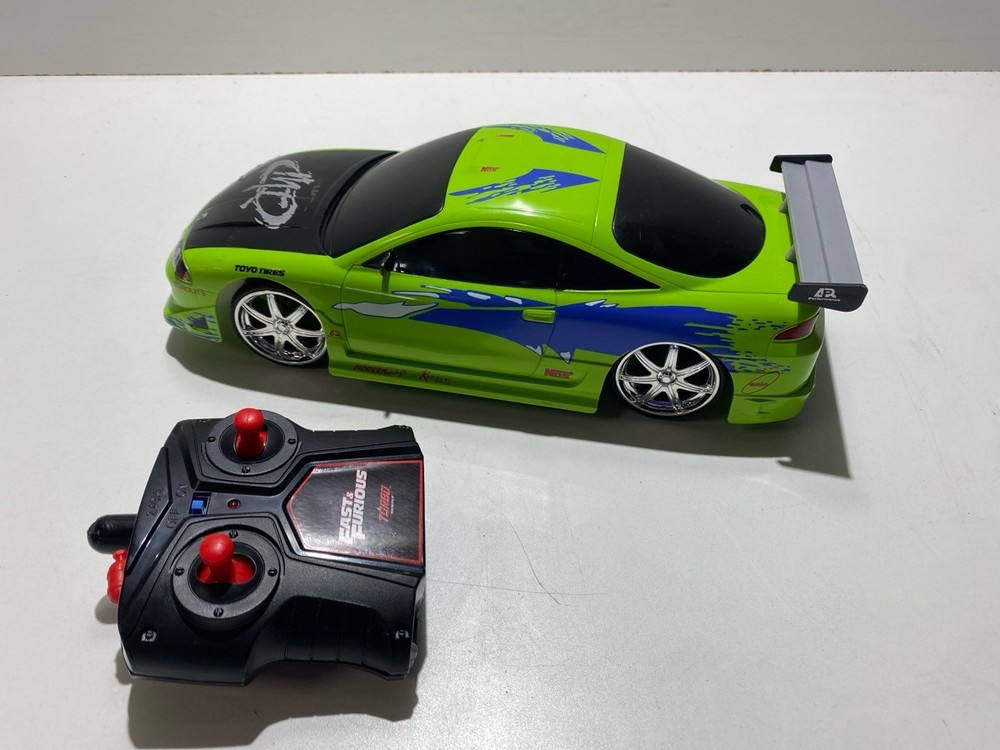 RC CAR (P32003224)