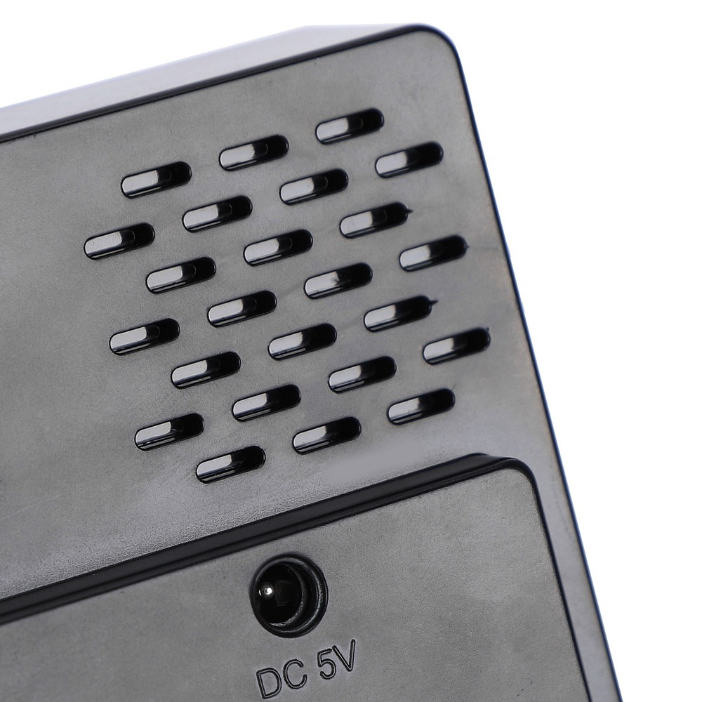 Electronic Clock LED Digital Mirror Alarm Clocks Battery PlugIn DualUse 0712