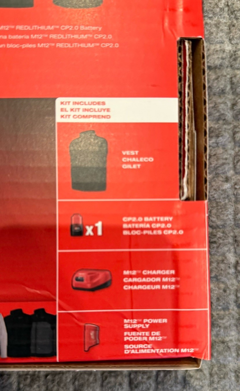 NEW Milwaukee Men's LARGE M12 Axis Black Heated Vest Kit M300B-21L