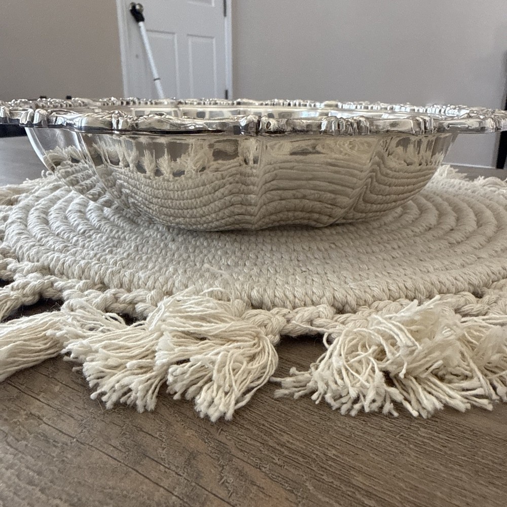 Webster Wilcox Oneida Countess Round Bowl Silver Plated 11 3/8’