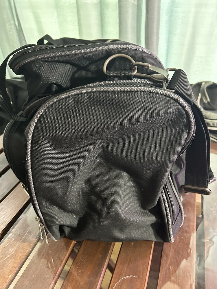 Hammer Black Gray Bowling Bag Polyester Carry Handle Adjustable Strap Zip