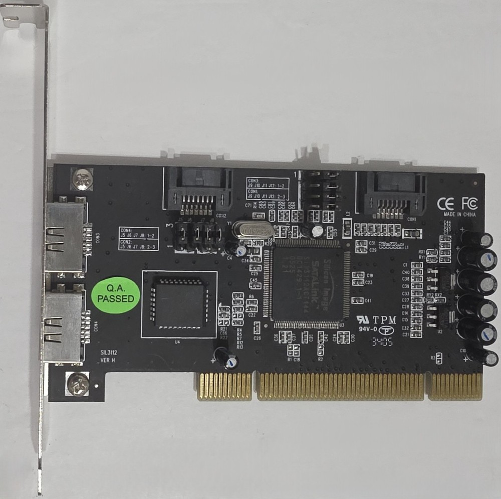 Bundle: Silicon Image SATALink S-ATA Controller (Sil3112ACT144) / 2 SATA Cables