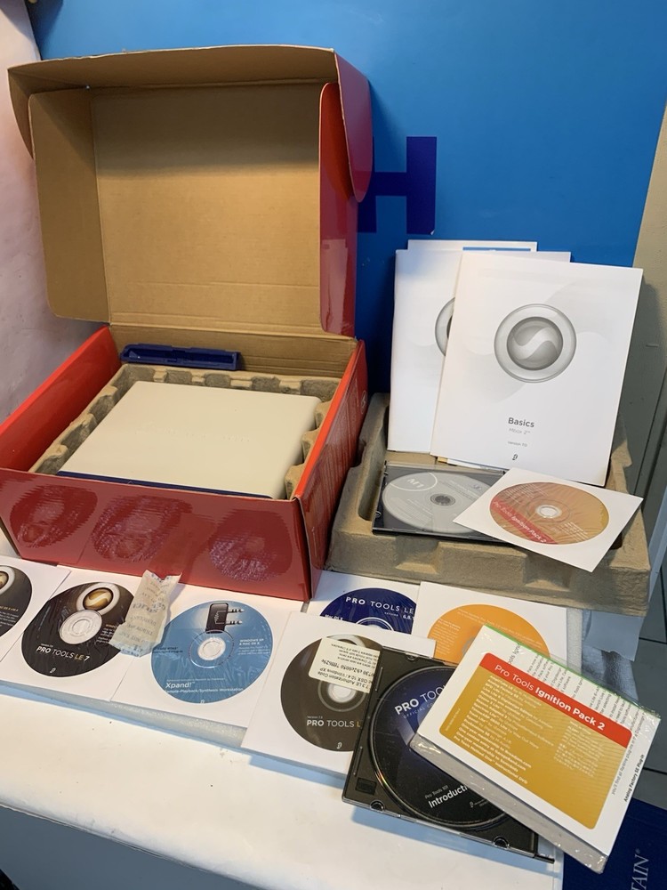 Digidesign Mbox 2 USB Audio Interface Pro Tools Boxed