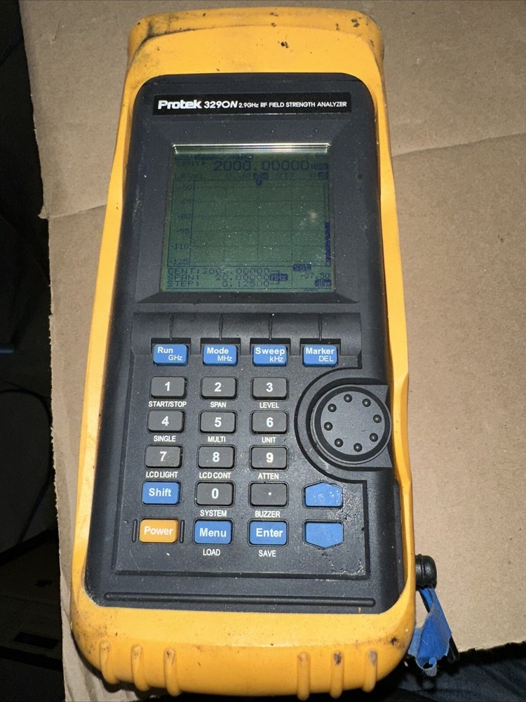 Protek 3290N Hand-Held 2.9 GHz RF Signal Strength Analyzer