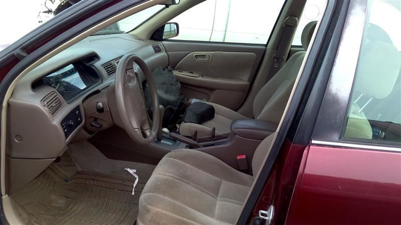 CAMRY 2000 High Mounted Stop Light 1039168201