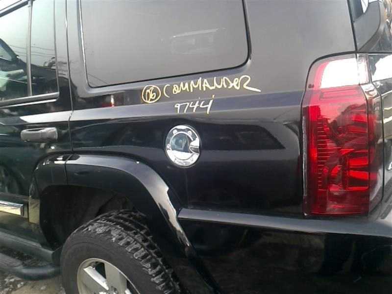 Windshield Wiper Motor Fits 06-07 COMMANDER 176557