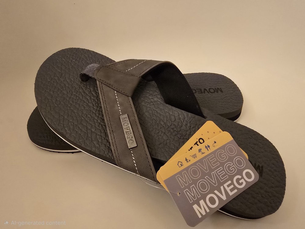 Movego Flip Flops     Men's Size 8