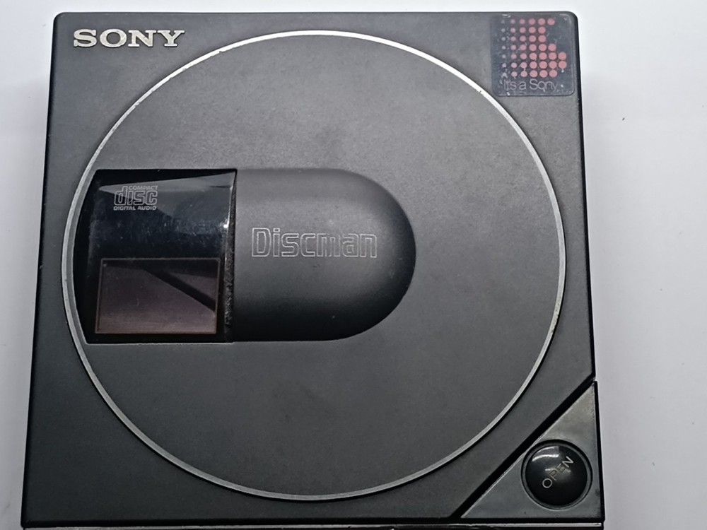 Sony D 50 MK II CD Player Not tested / with case Untested