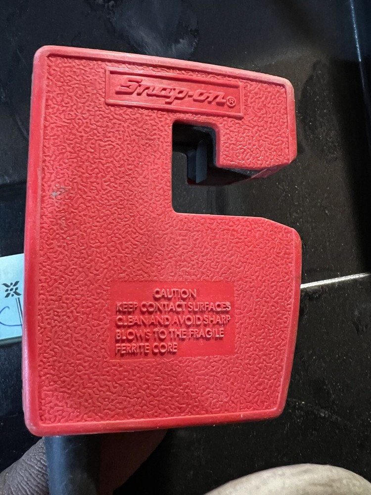 Snap-On Tools USA Computerized Tach Advance Timing Light MT1261A With PB48 Case