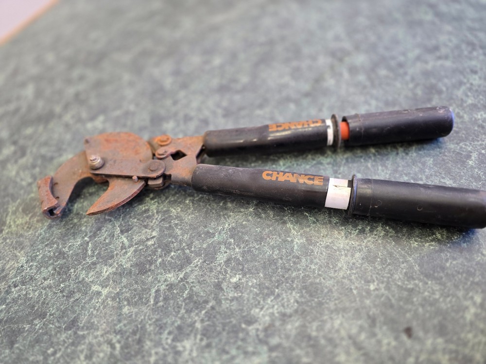 CHANCE RATCHETING HAND CABLE WIRE CUTTER C403-2980