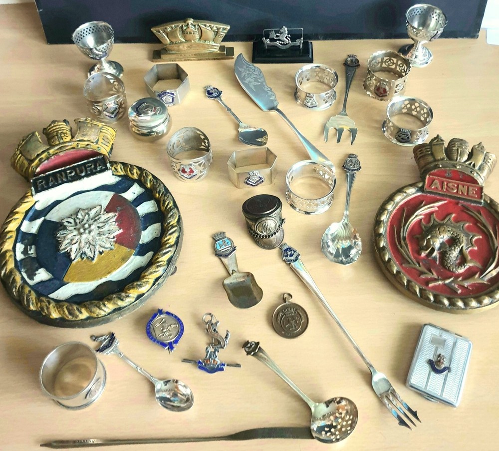 WW2 British RN Matelot's Bosun's Whistle, Duffel Bag Hasp & Lapel Badge 1939-45