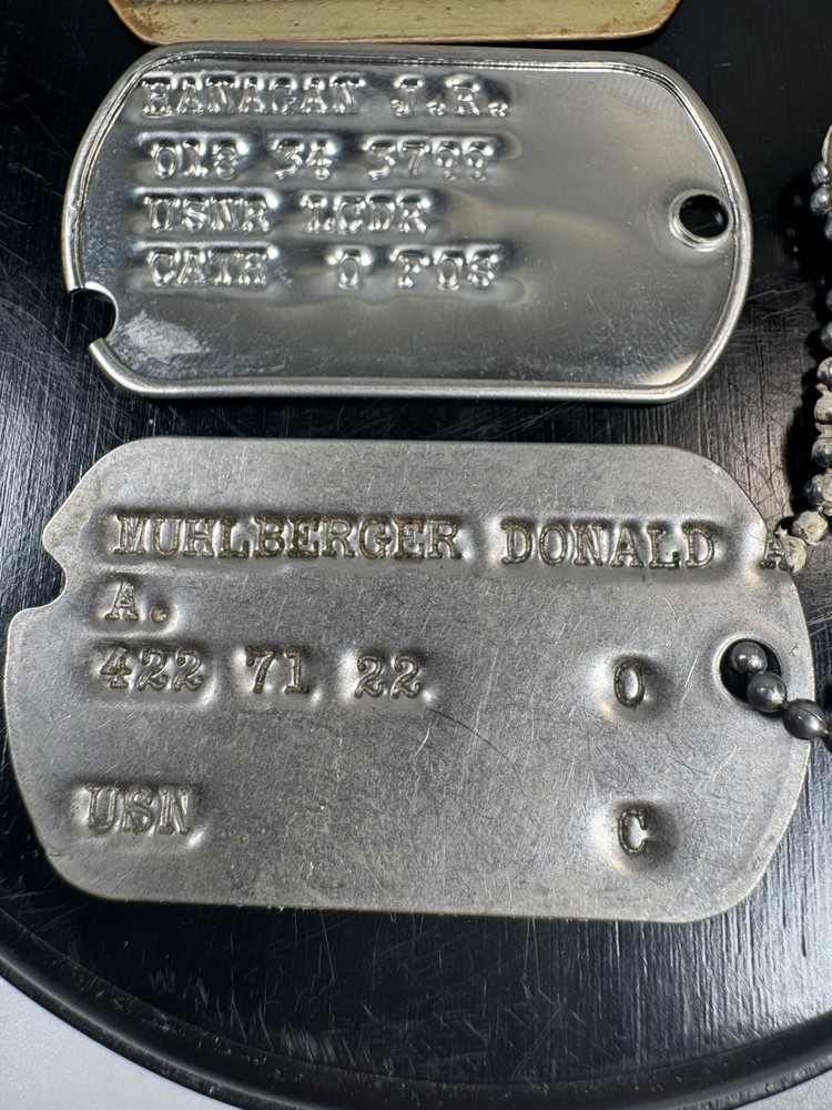 WWII US Military Dog Tags Lot 5 Notched T43 Army Navy Named IDs RARE