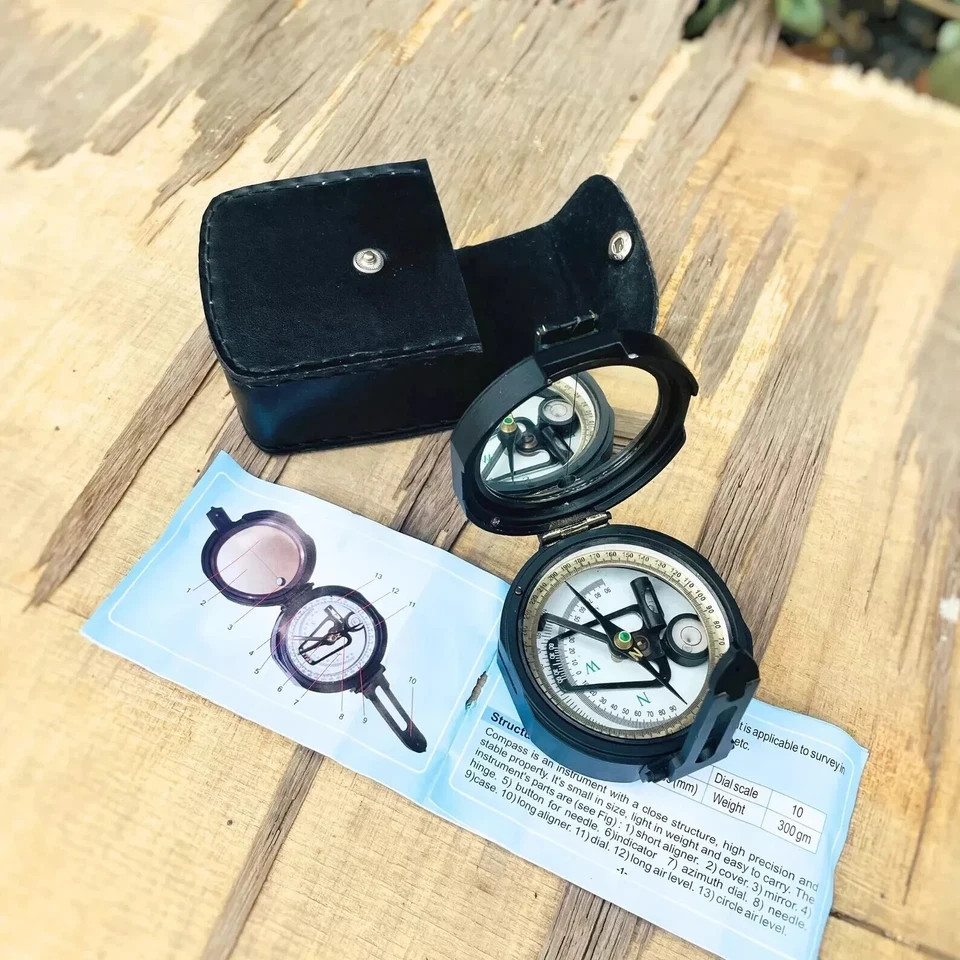 100% Working Brass Brunton Pocket Vintage Compass With Leather Case.