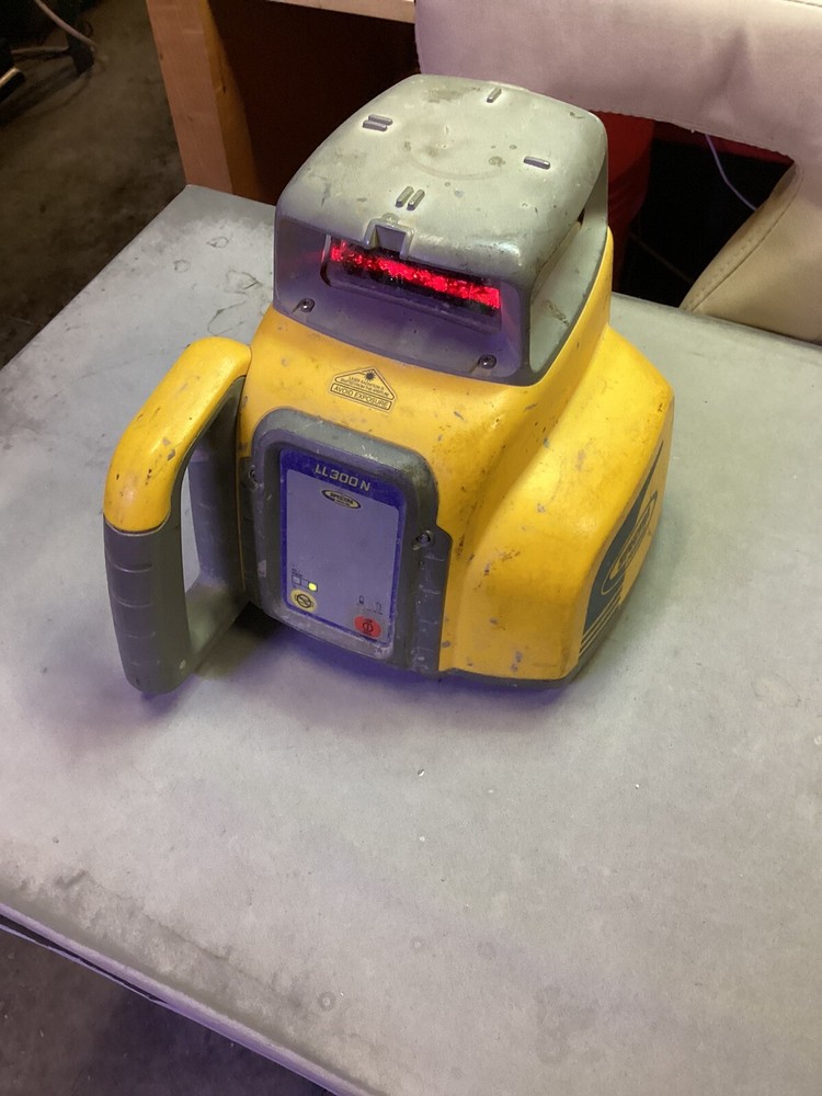 Spectra Precision LL300N Self Leveling Laser Level