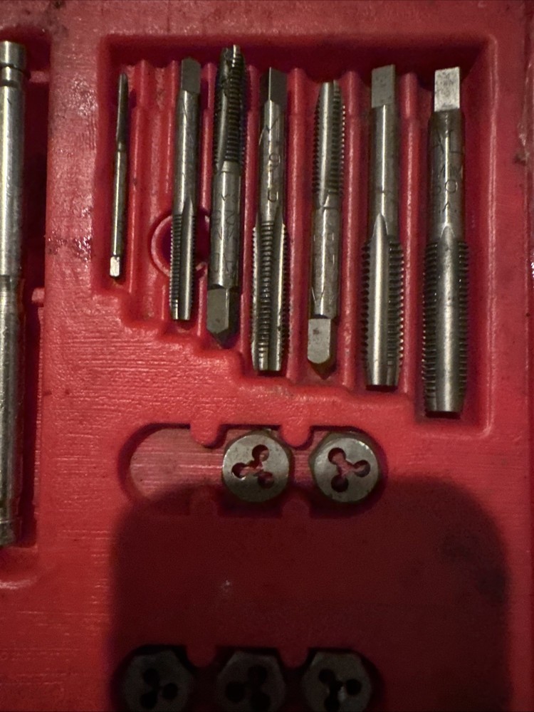 Mac Tools Tap and Die Tool Set with Case - PARTS ARE MISSING