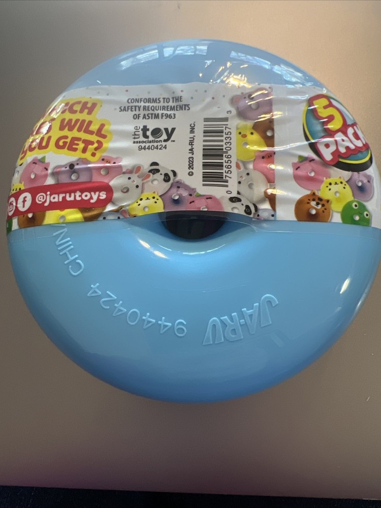 Squeesh Yum Donut Surprise 5 Pack Blind Container - New Unopened