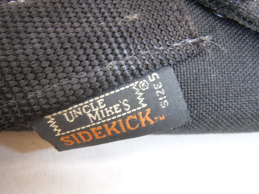 Uncle Mikes Sidekick Gun Holster Size 5