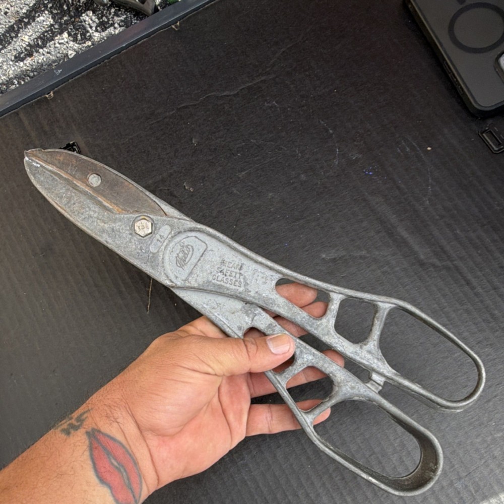 Metis Manual Sheet Metal Shears 14 Capacity Hand Tool