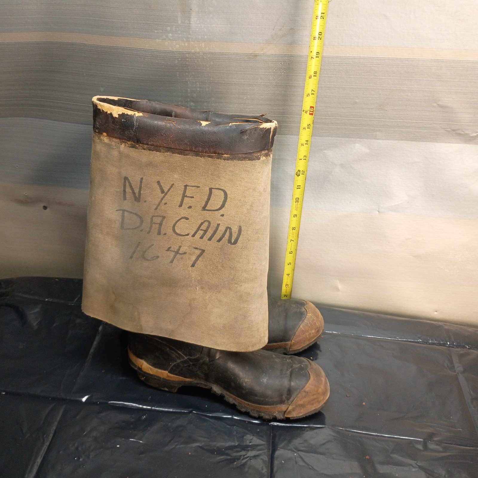 Vintage NYFD Firefighter Bunker Boots Size 10 Turnout Rubber Canvas USA D.A....