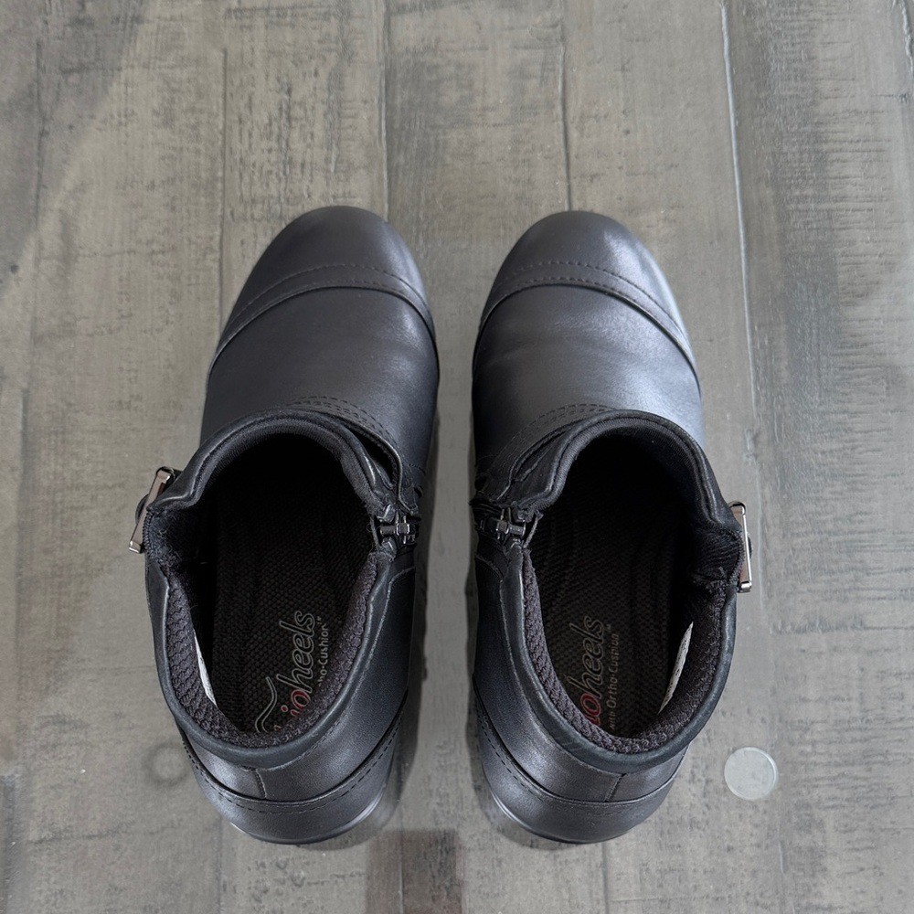 Orthofeet Bioheels women's black leather ankle boots 6 wide