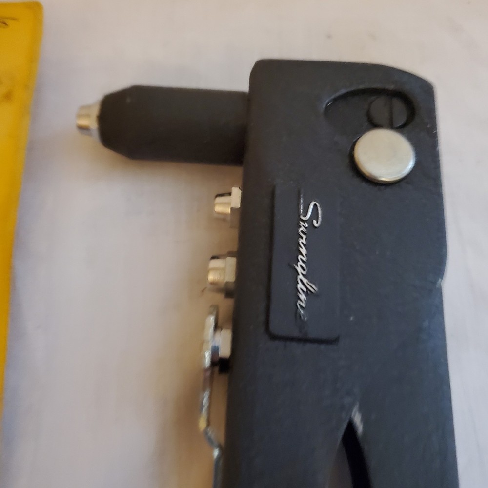 Swingline Rivet Tool CT-2 Great Condition - Includes Original Packaging