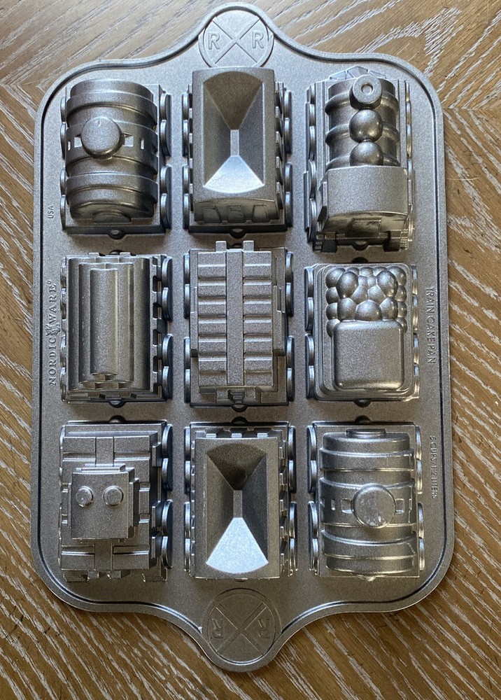 Nordic Ware Train Cake Pan 5 Cups/ 1.2 Liters