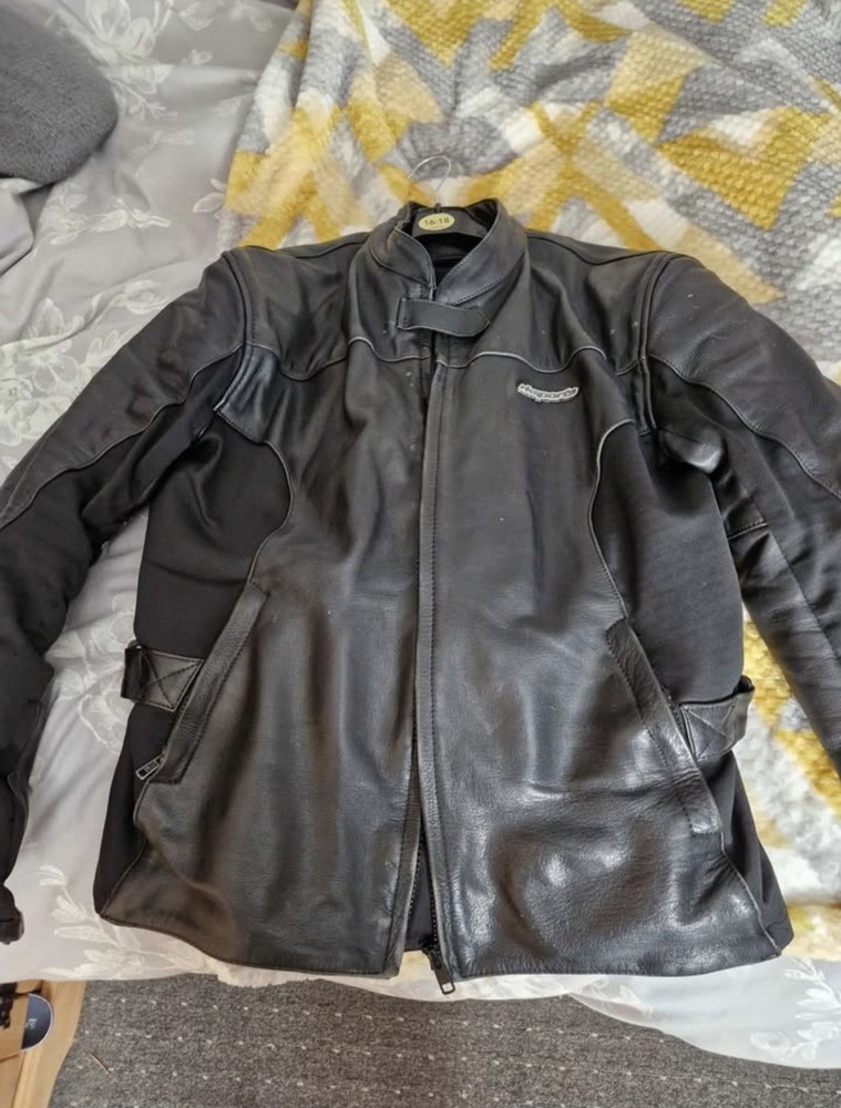 Ladies Leather Motorcycle Jacket