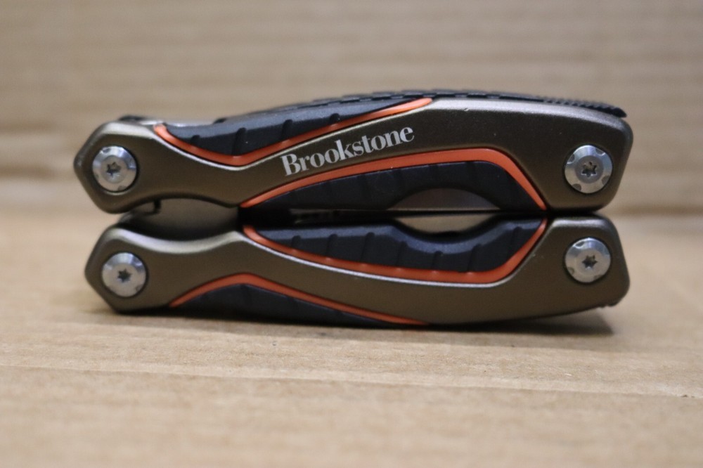 Brookstone 9-in-1 Classic Multi-Tool