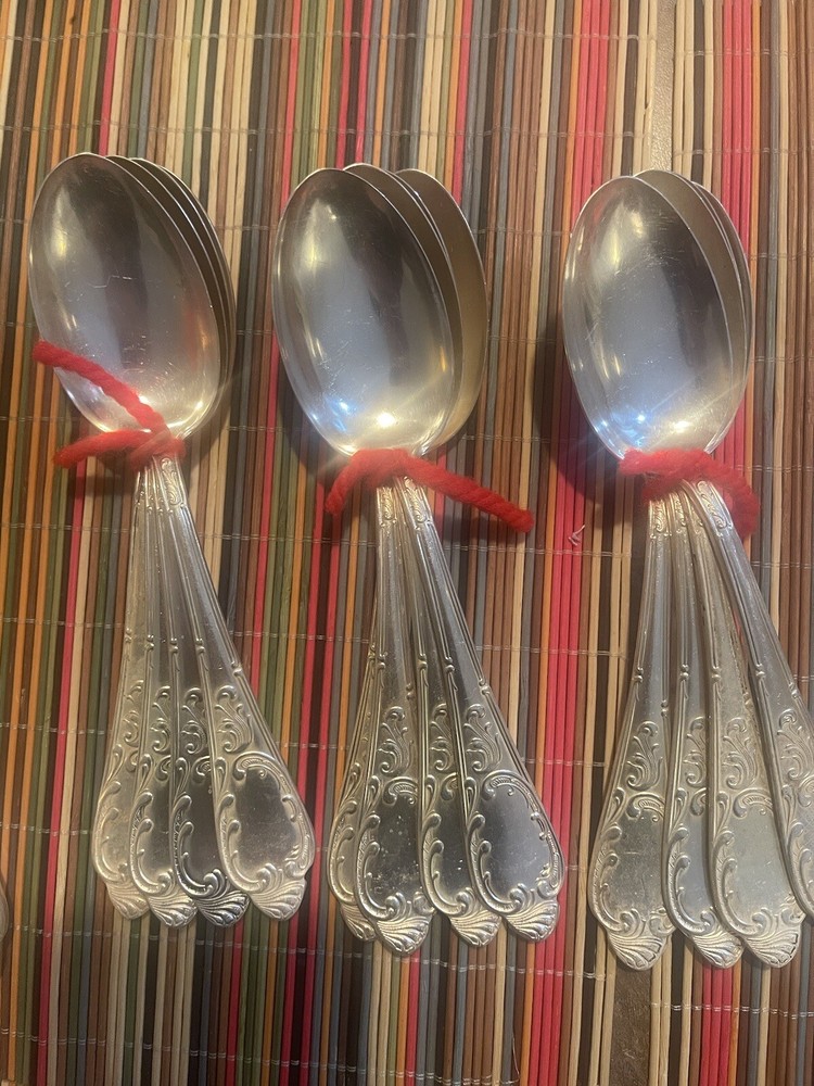 Fritz Voos ROSTFREI SOLINGEN 78 PC Silverplate Flatware