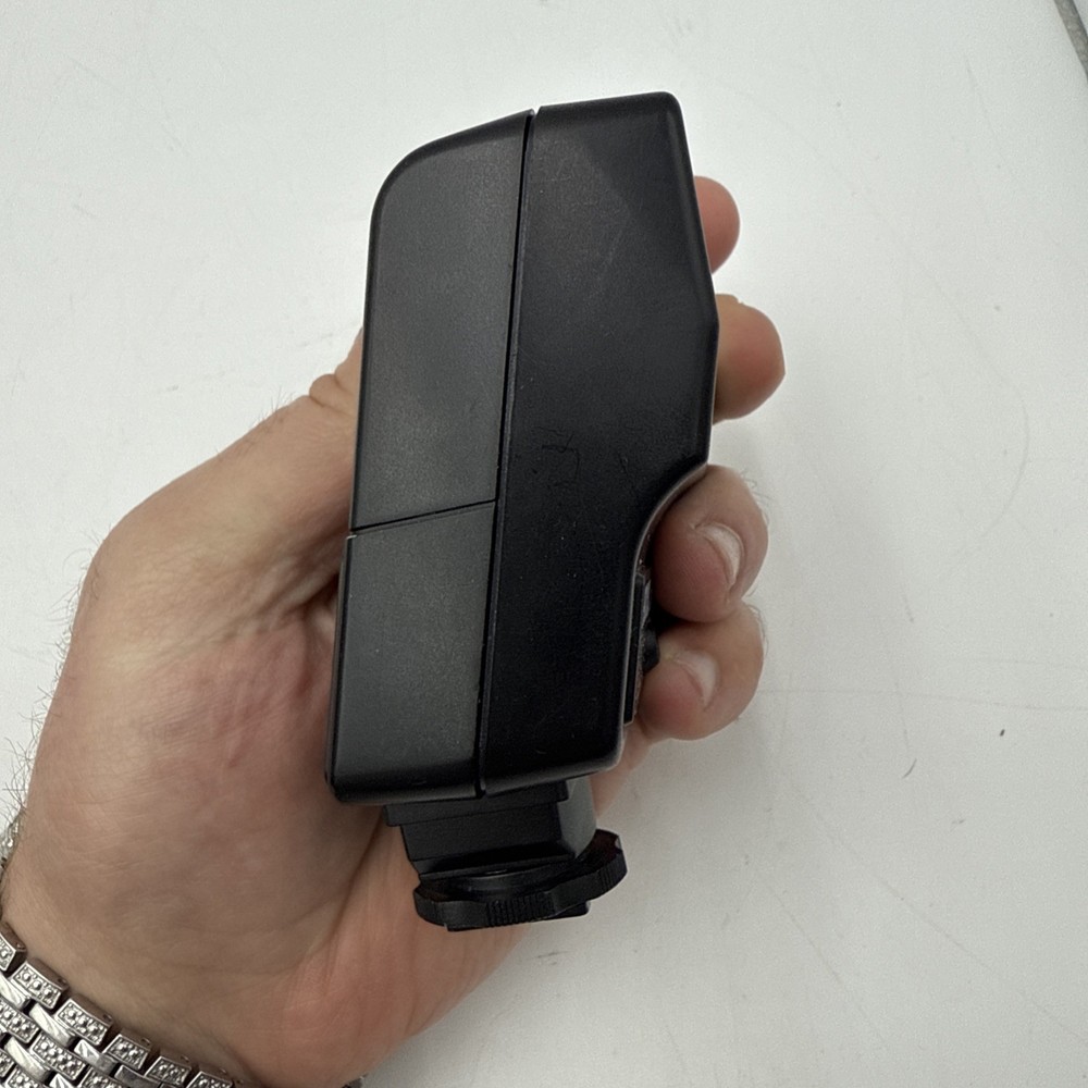 FOCAL DA-2000 MULTI DEDICATED SHOE MOUNT FLASH - TESTED EX++