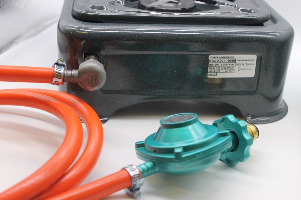 Regulator with 6" Hose BBQ 4 Regular LPG Burner